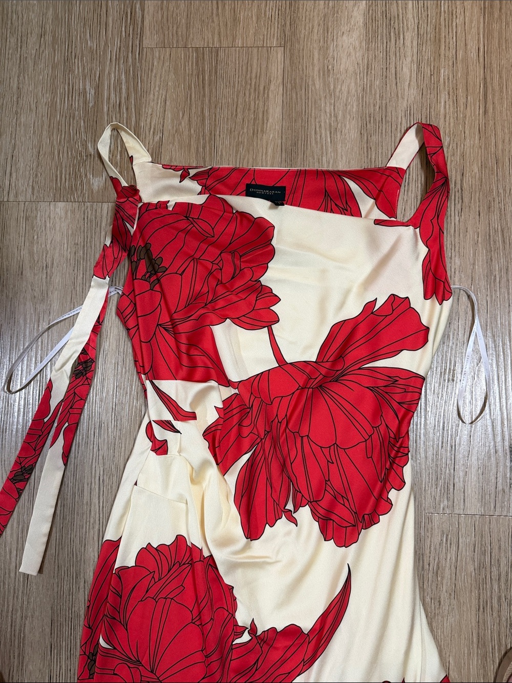 Donna Karan Red Floral Cream Maxi Dress - Sleeveless Tie-Strap size 8 - Picture 2 of 6